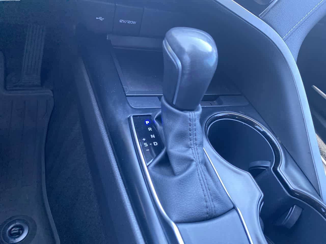 Thumbnail: 2020 Toyota Camry - 19