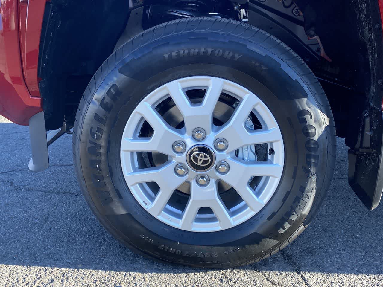 Thumbnail: 2025 Toyota Tacoma - 10