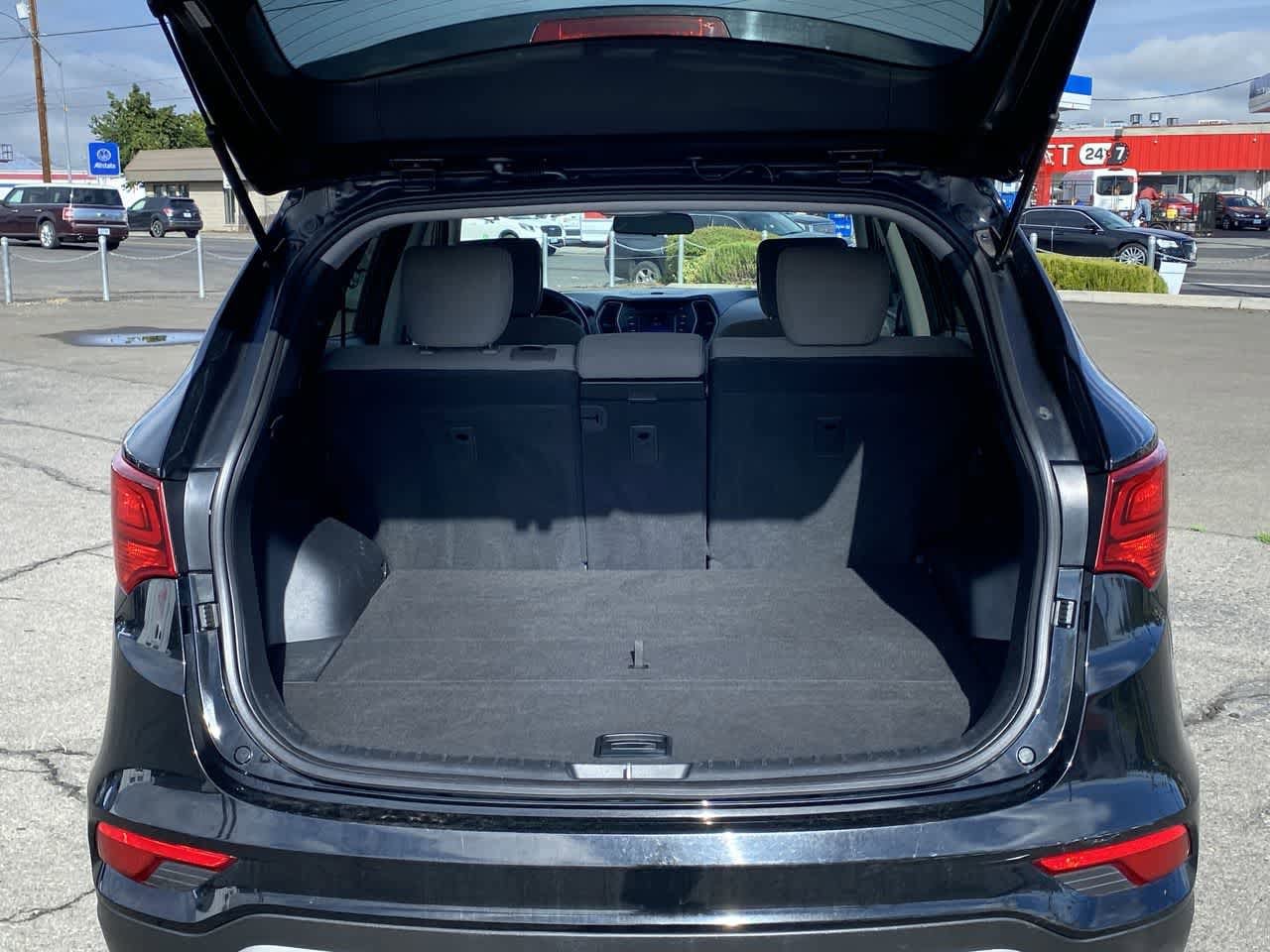 Thumbnail: 2017 Hyundai Santa Fe - 22