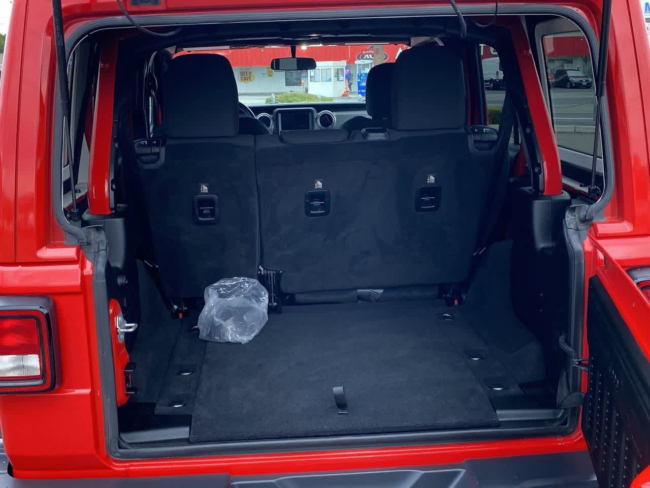 Thumbnail: 2018 Jeep Wrangler - 22