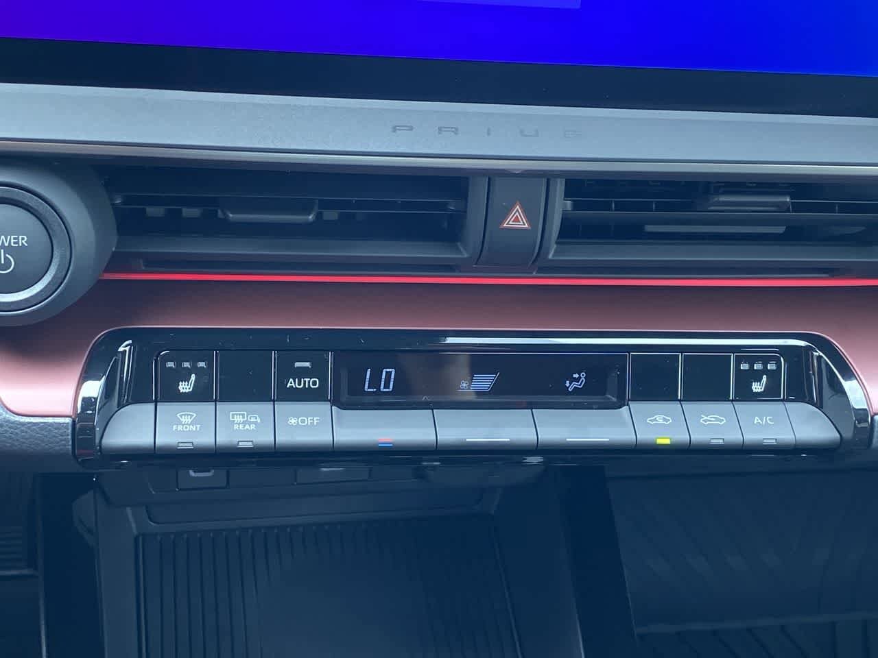 Thumbnail: 2024 Toyota Prius Prime - 17