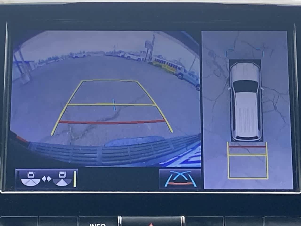 Thumbnail: 2019 Toyota Land Cruiser - 17