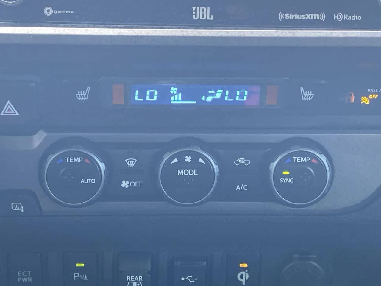 Thumbnail: 2020 Toyota Tacoma - 19