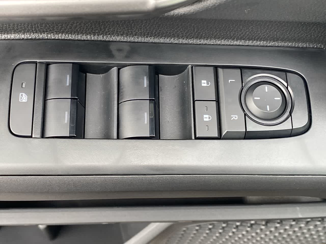 Thumbnail: 2025 Toyota Tacoma - 13