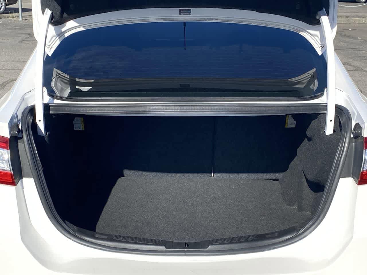 Thumbnail: 2014 Ford Fusion - 22