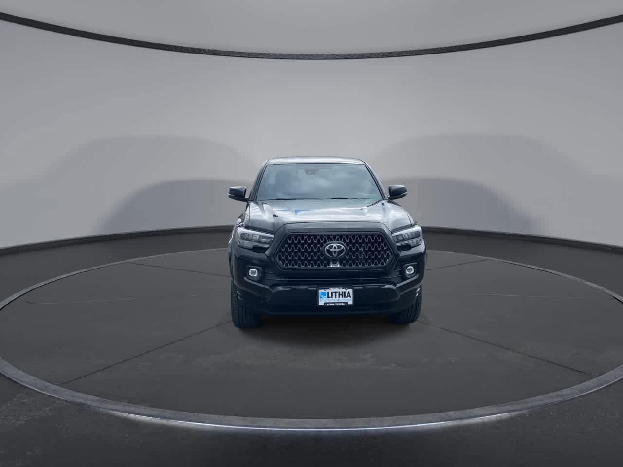 Thumbnail: 2023 Toyota Tacoma - 3