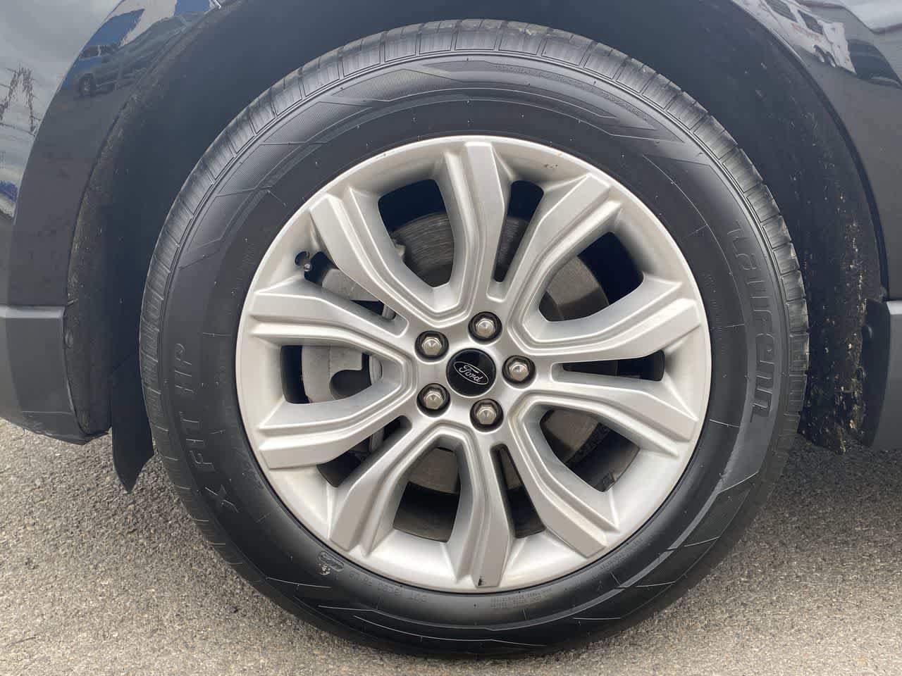 Thumbnail: 2023 Ford Edge - 10