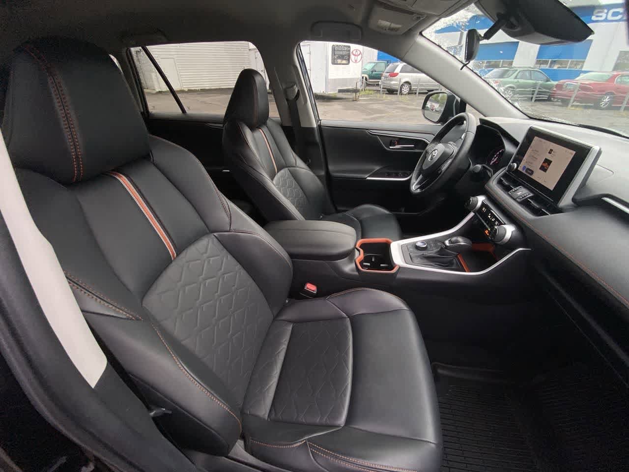 Thumbnail: 2024 Toyota RAV4 - 23