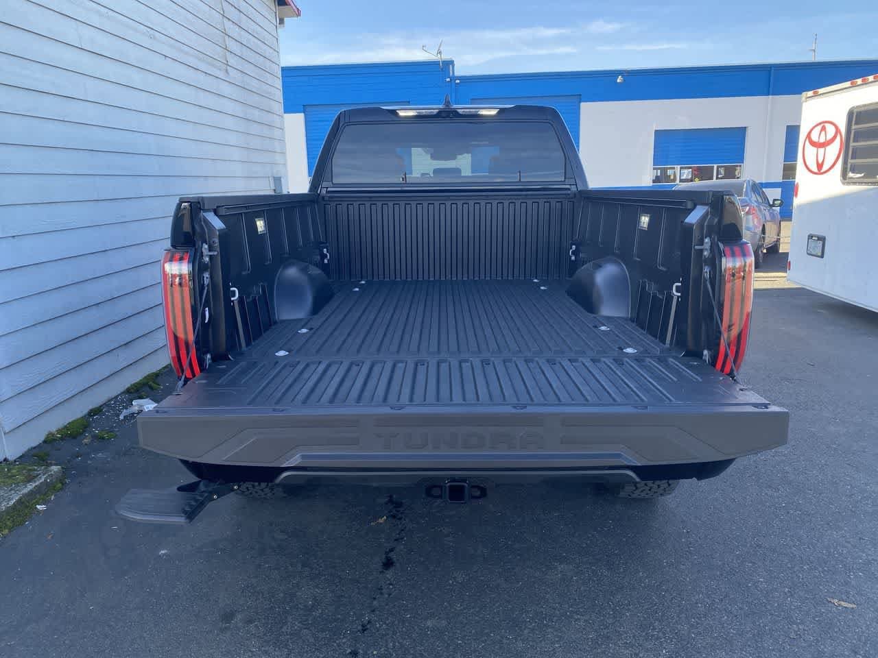 Thumbnail: 2024 Toyota Tundra - 23