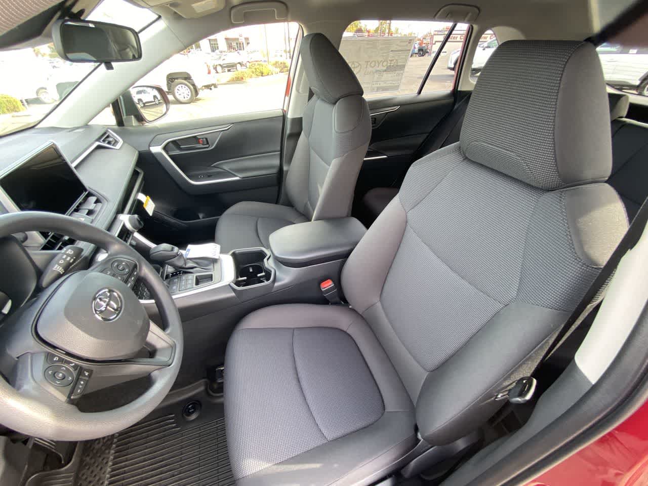 Thumbnail: 2025 Toyota RAV4 - 11