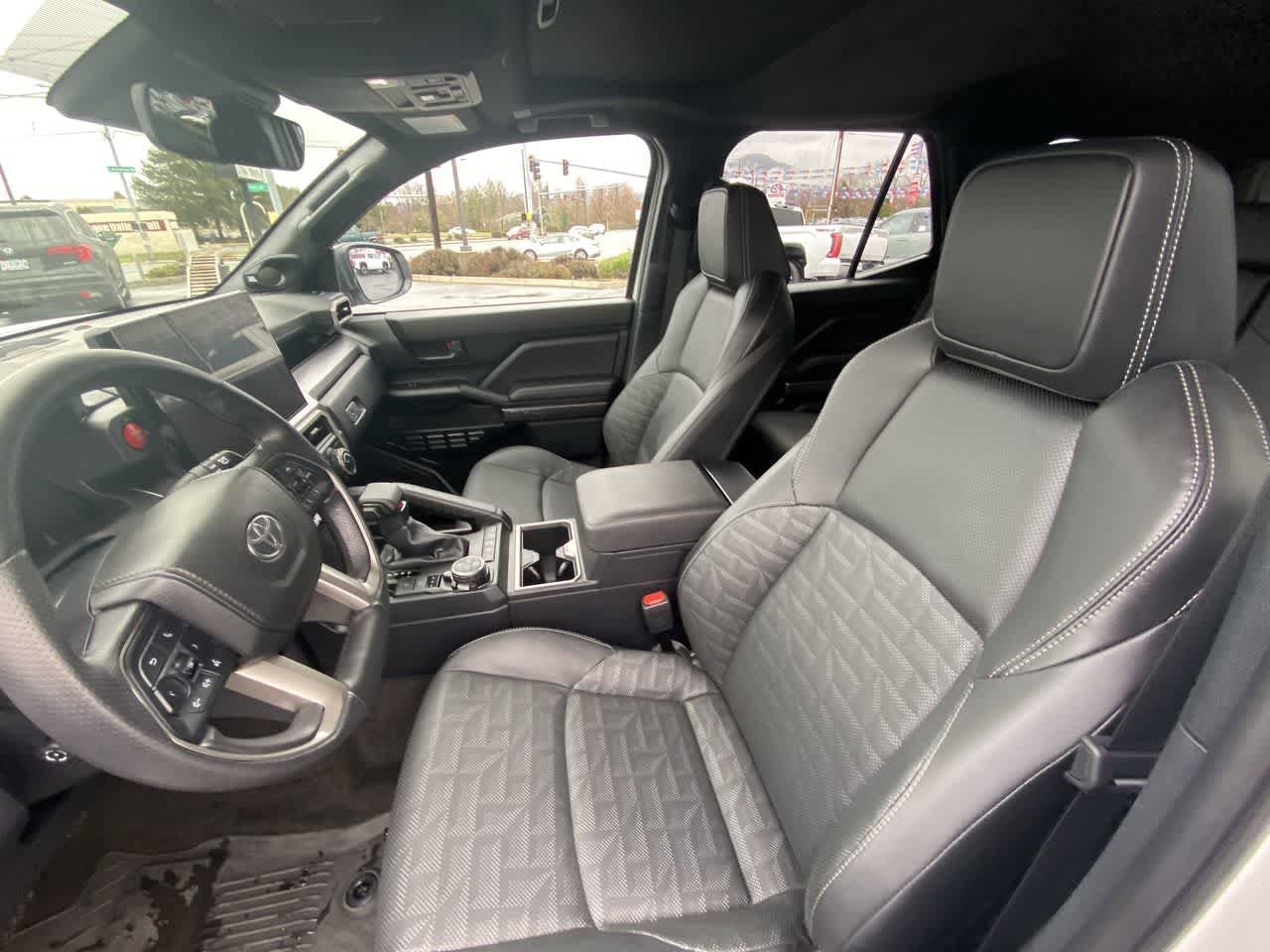 Thumbnail: 2025 Toyota 4Runner - 11