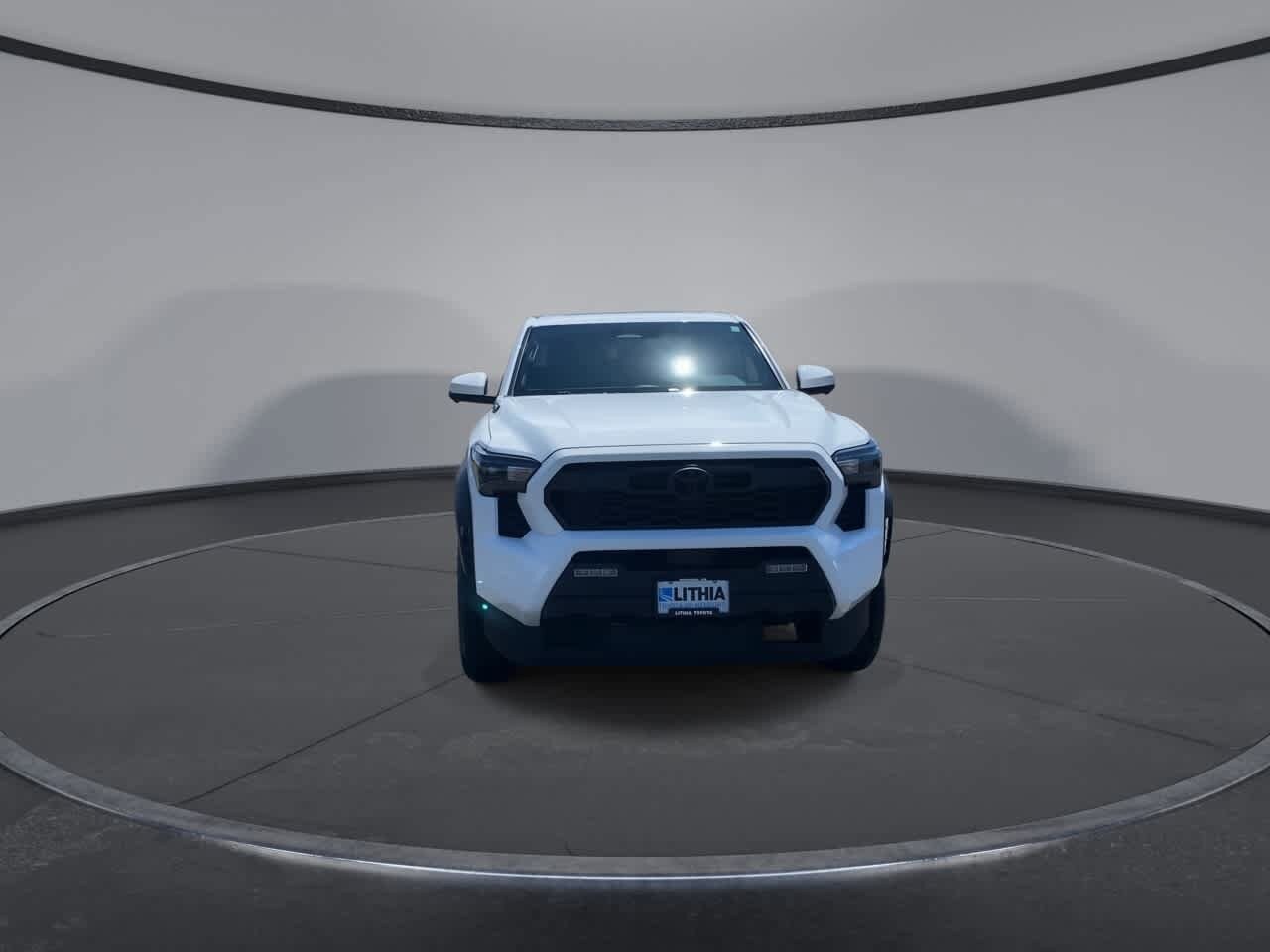 2025 Toyota Tacoma TRD Off-Road Double Cab photo 3
