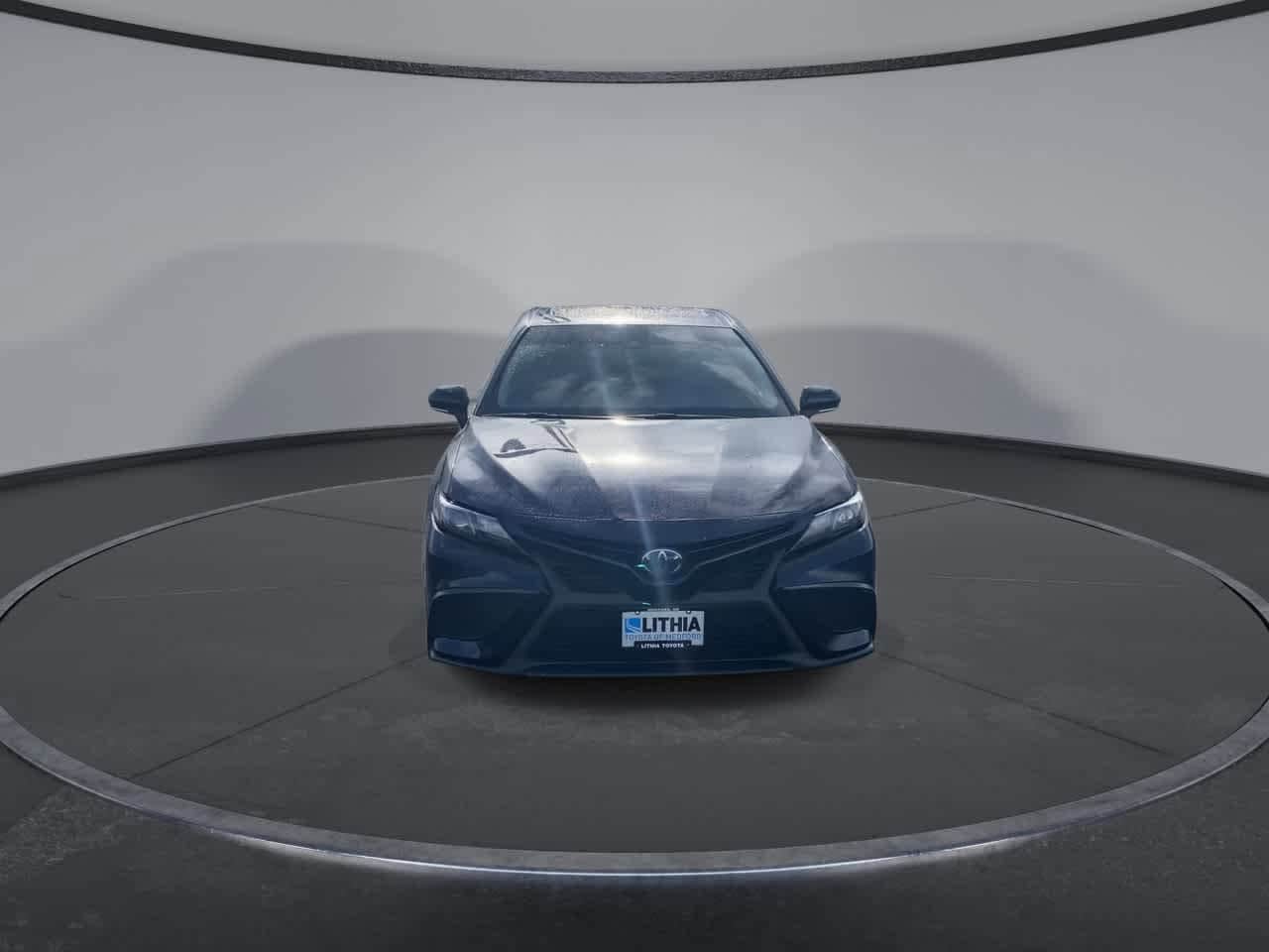 Thumbnail: 2021 Toyota Camry - 3