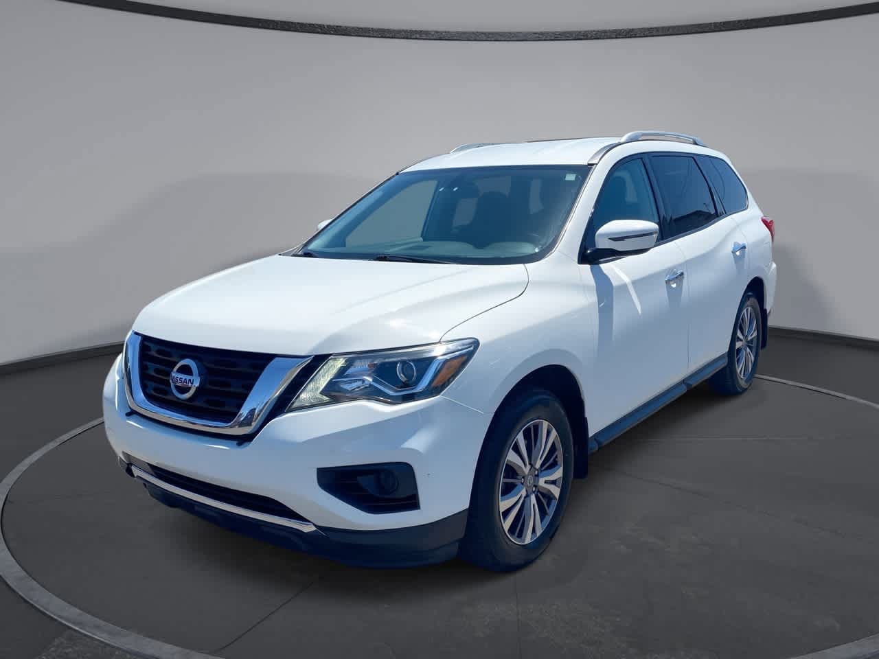2020 Nissan Pathfinder S 4WD's photo