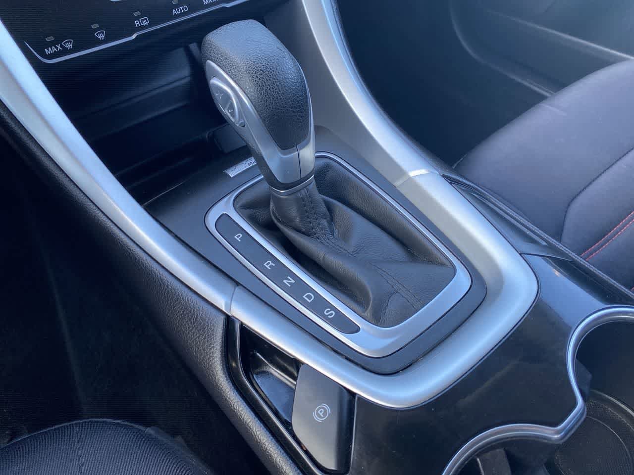 Thumbnail: 2014 Ford Fusion - 18