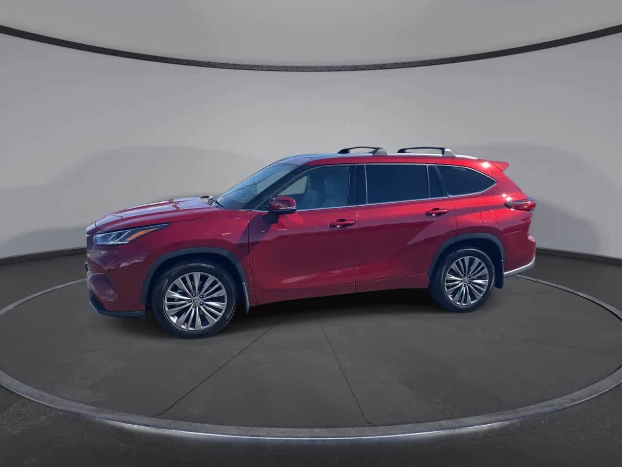 Thumbnail: 2021 Toyota Highlander - 6