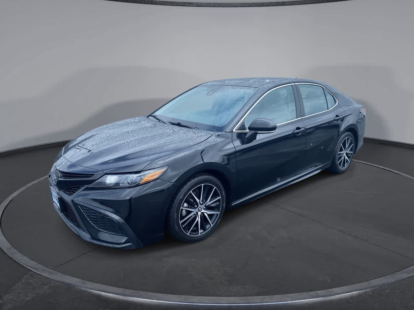 2022 Toyota Camry SE -
                  Medford, OR