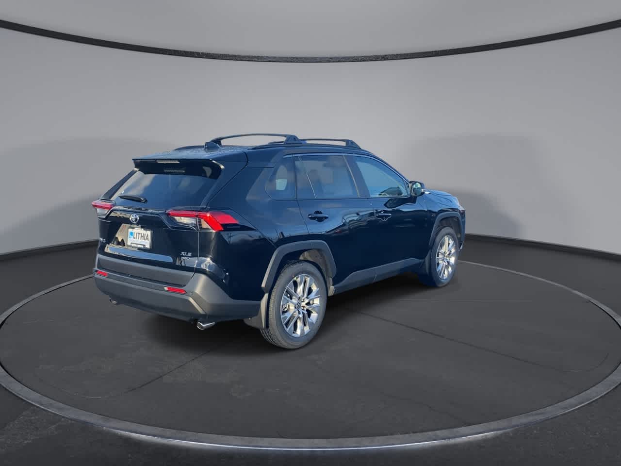 Thumbnail: 2025 Toyota RAV4 - 8