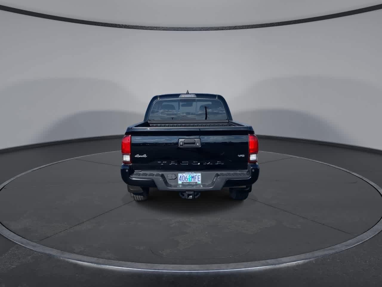 Thumbnail: 2020 Toyota Tacoma - 7