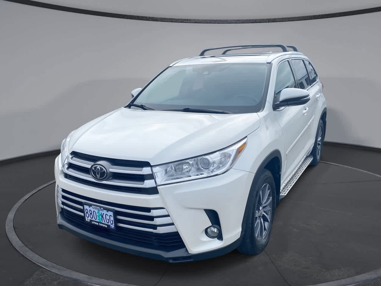 2017 Toyota Highlander XLE's photo