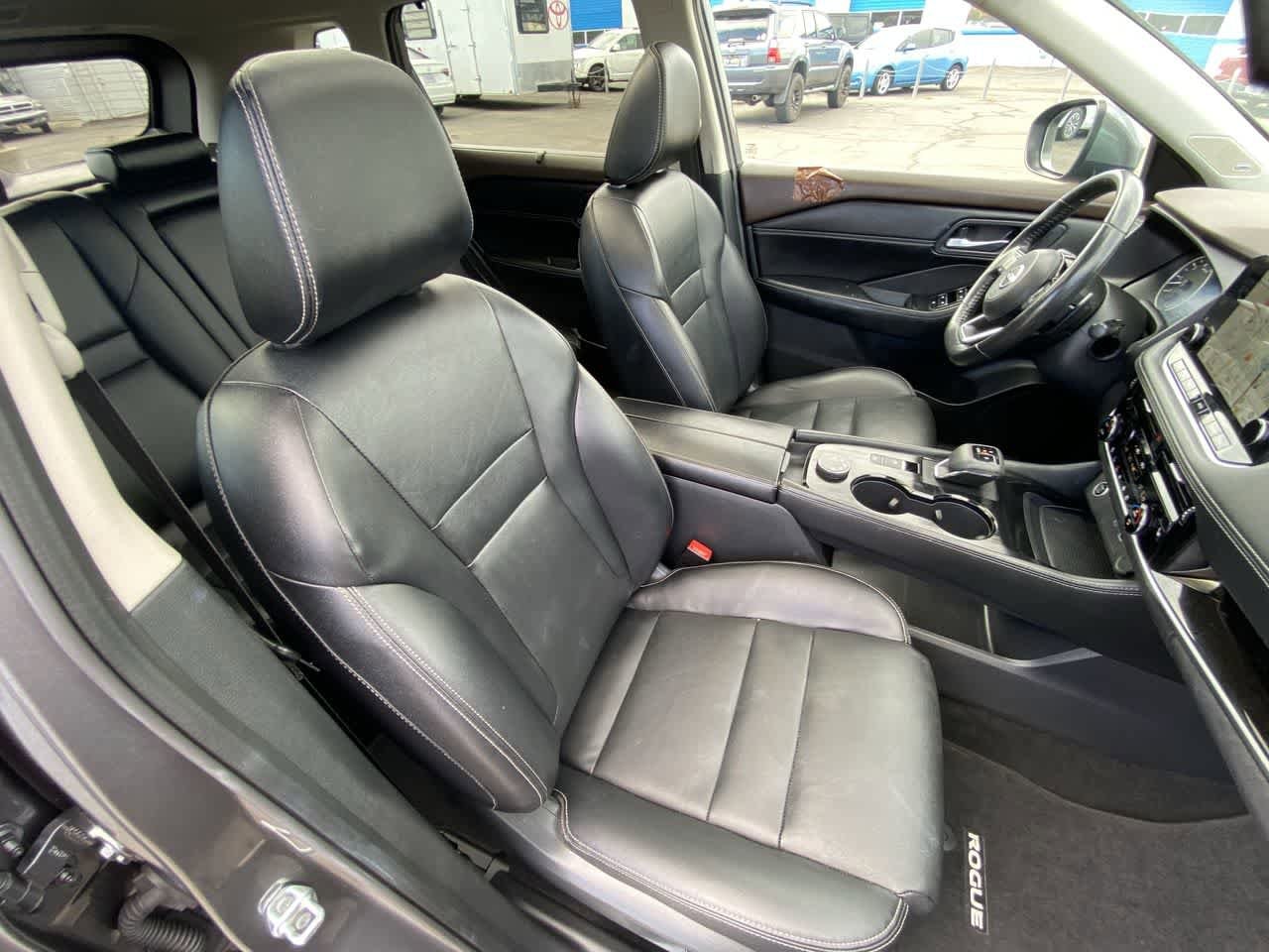 Thumbnail: 2023 Nissan Rogue - 25