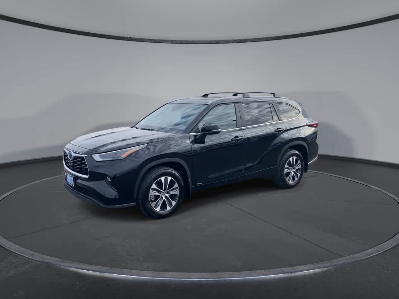 2024 Toyota Highlander Hybrid XLE photo 4