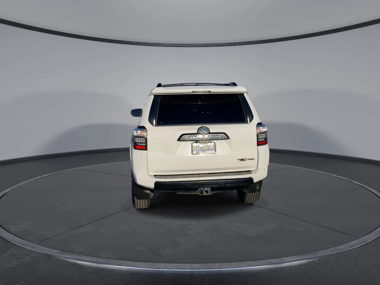 Thumbnail: 2018 Toyota 4Runner - 7