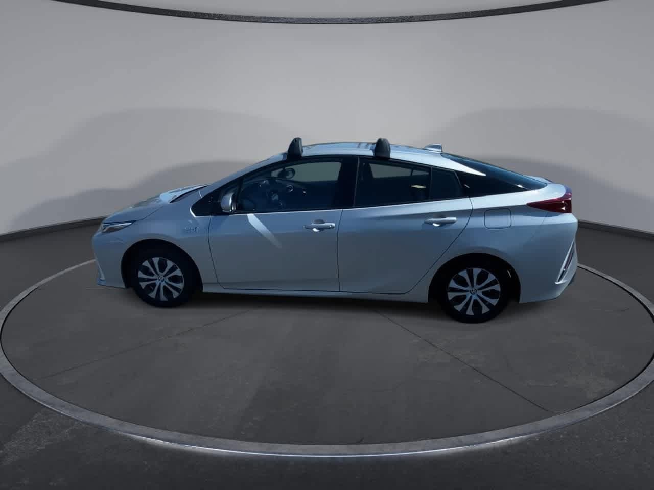 Thumbnail: 2022 Toyota Prius Prime - 5