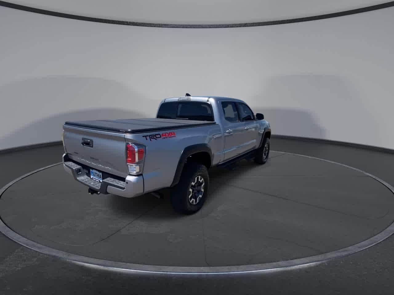 Thumbnail: 2021 Toyota Tacoma - 8