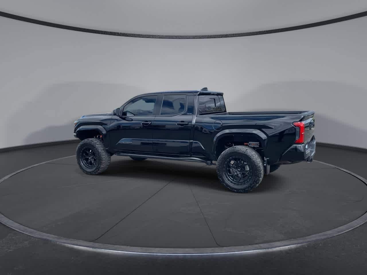 Thumbnail: 2024 Toyota Tacoma - 6