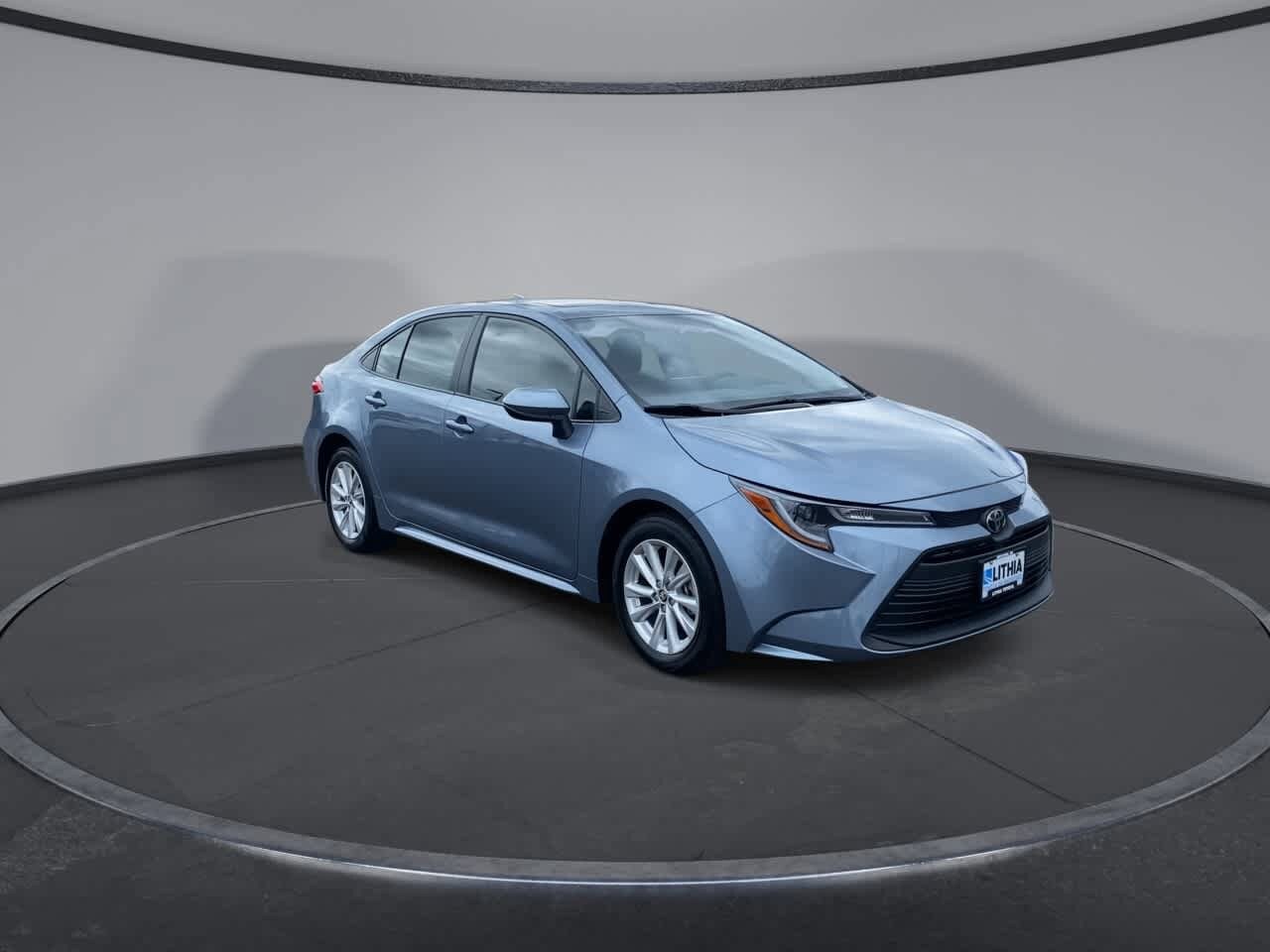 2023 Toyota Corolla LE photo 2