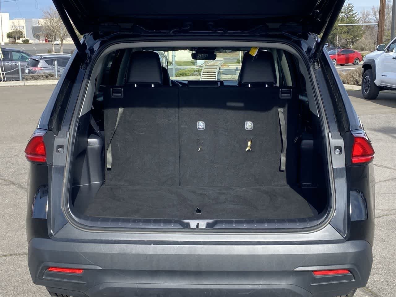 Thumbnail: 2025 Toyota Grand Highlander - 23