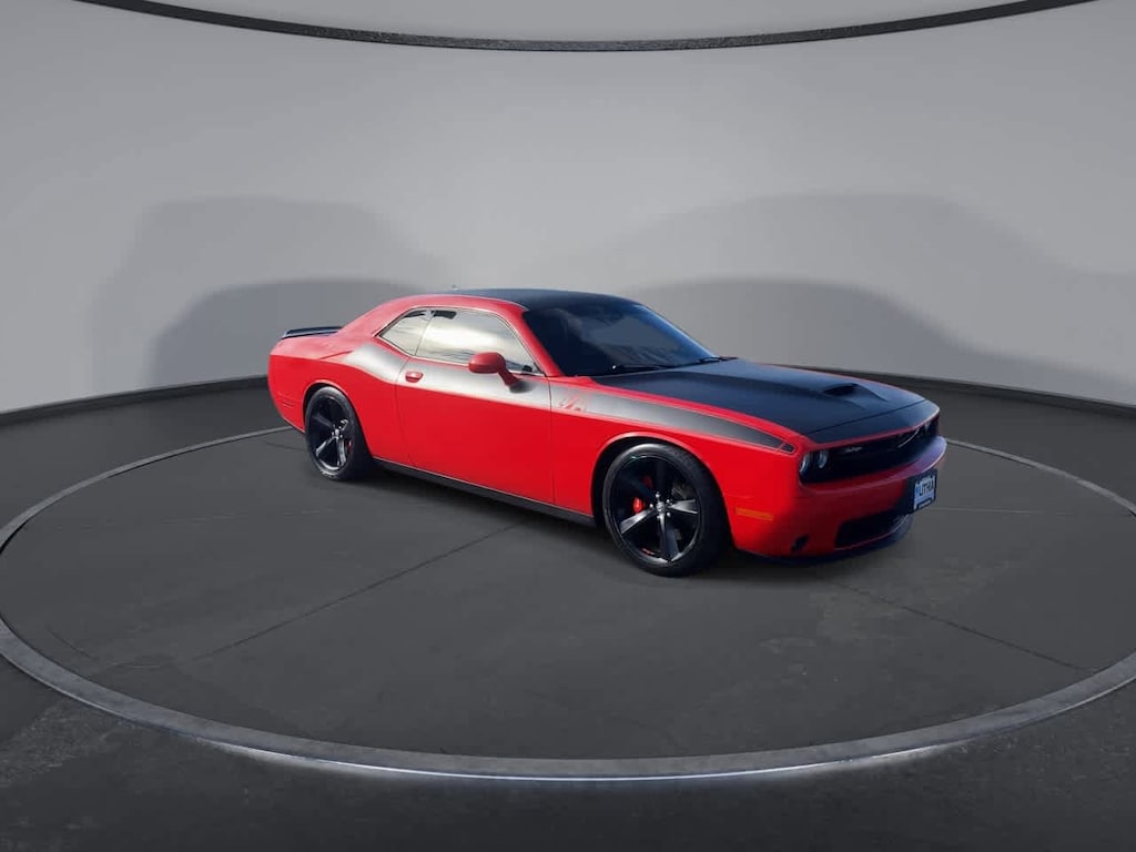 Used 2018 Dodge Challenger R/T Coupe