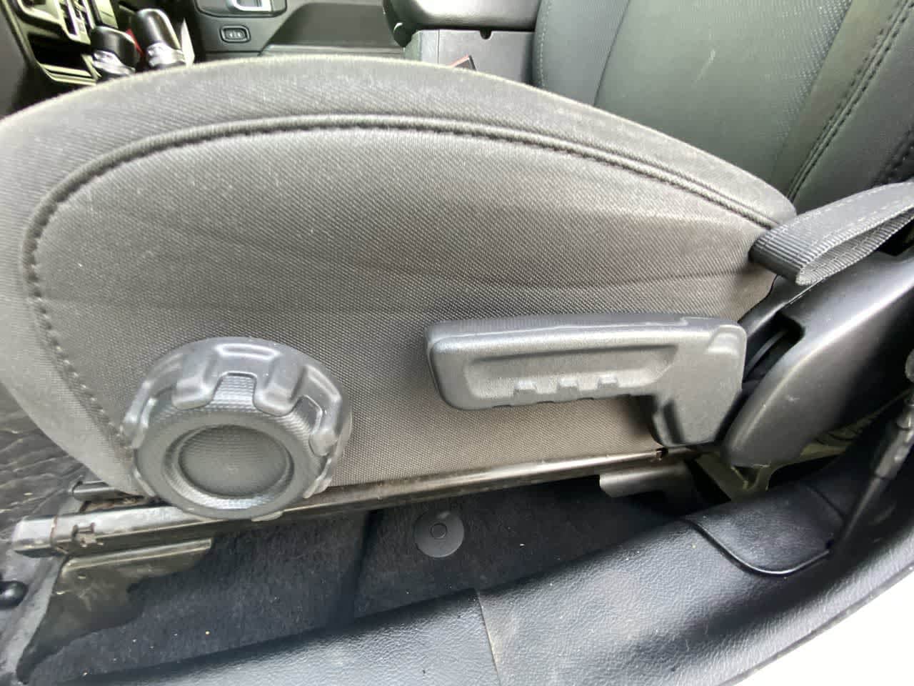 Thumbnail: 2019 Jeep Wrangler - 12