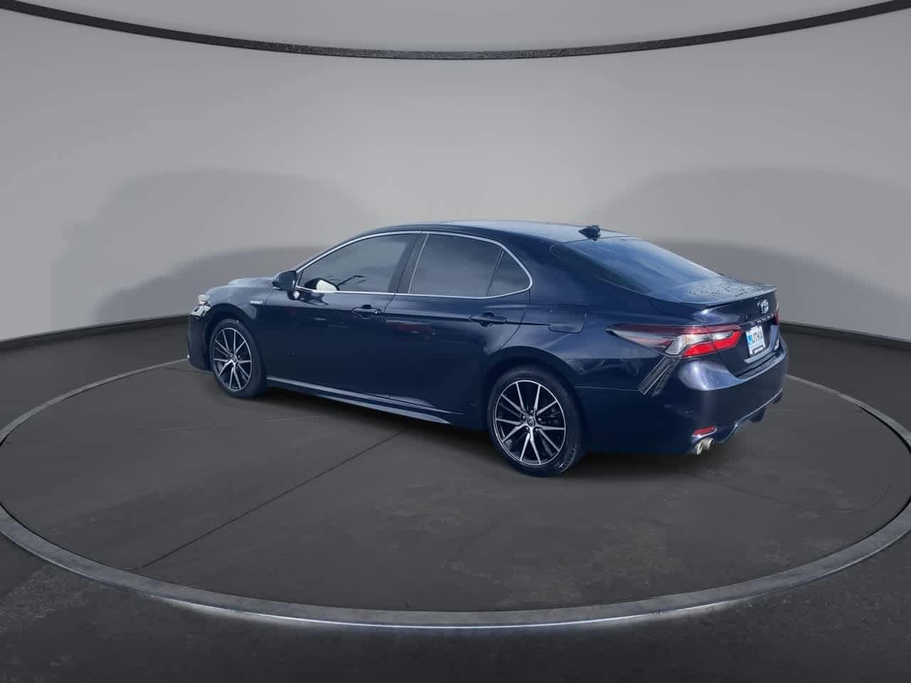 Thumbnail: 2021 Toyota Camry - 6
