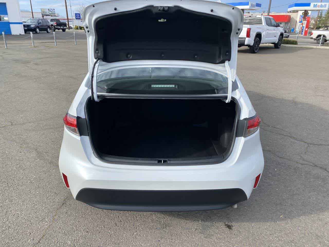 Thumbnail: 2024 Toyota Corolla - 22