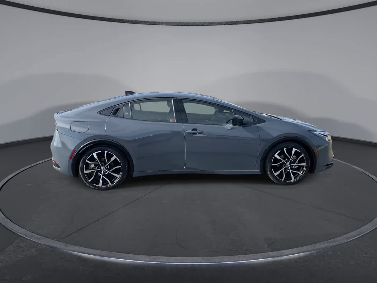 Thumbnail: 2024 Toyota Prius Prime - 9