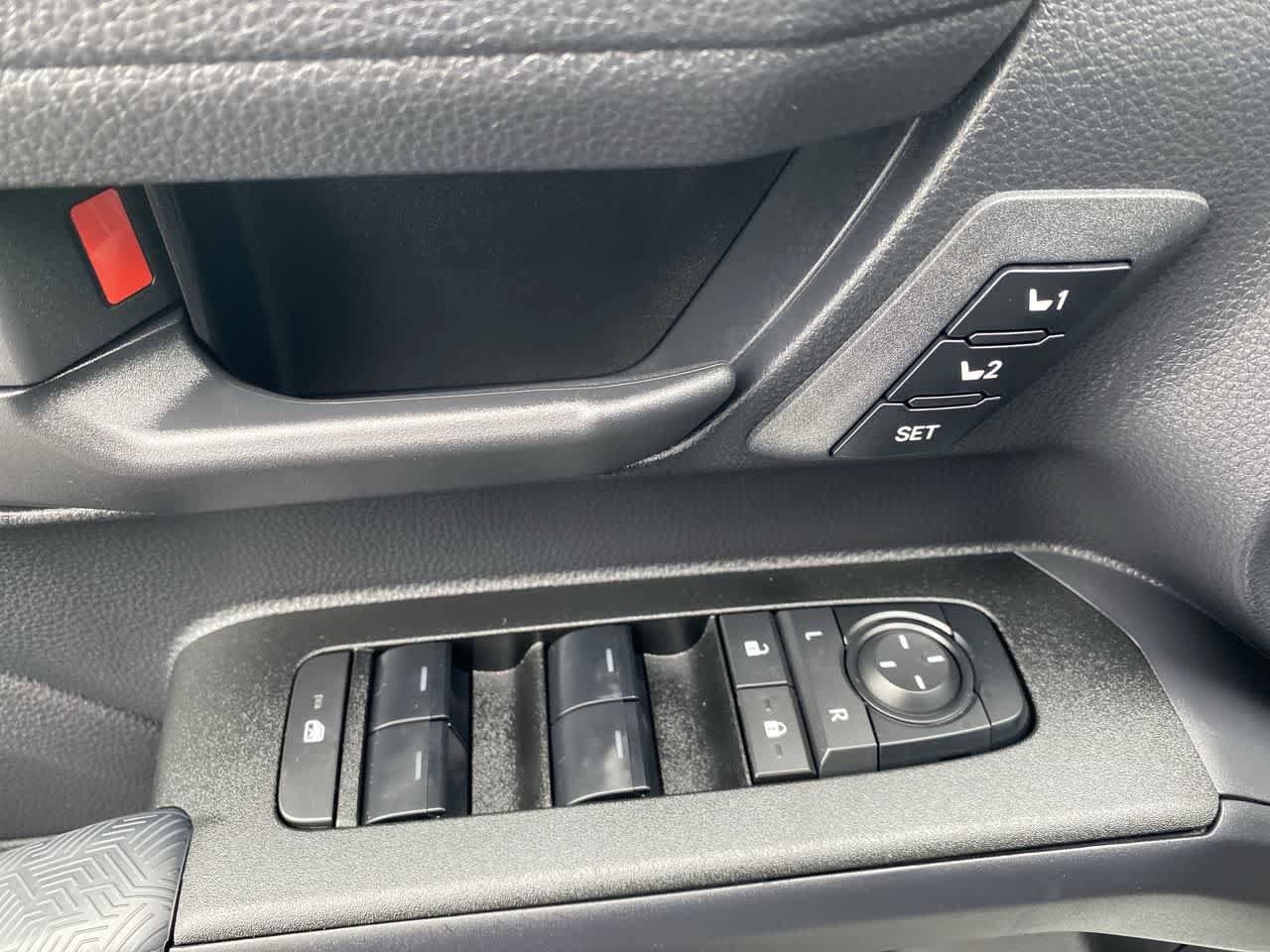 Thumbnail: 2025 Toyota 4Runner - 13