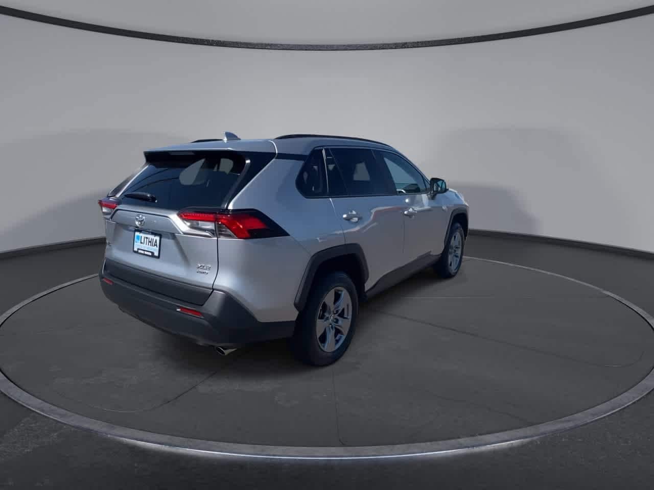 Thumbnail: 2024 Toyota RAV4 - 8