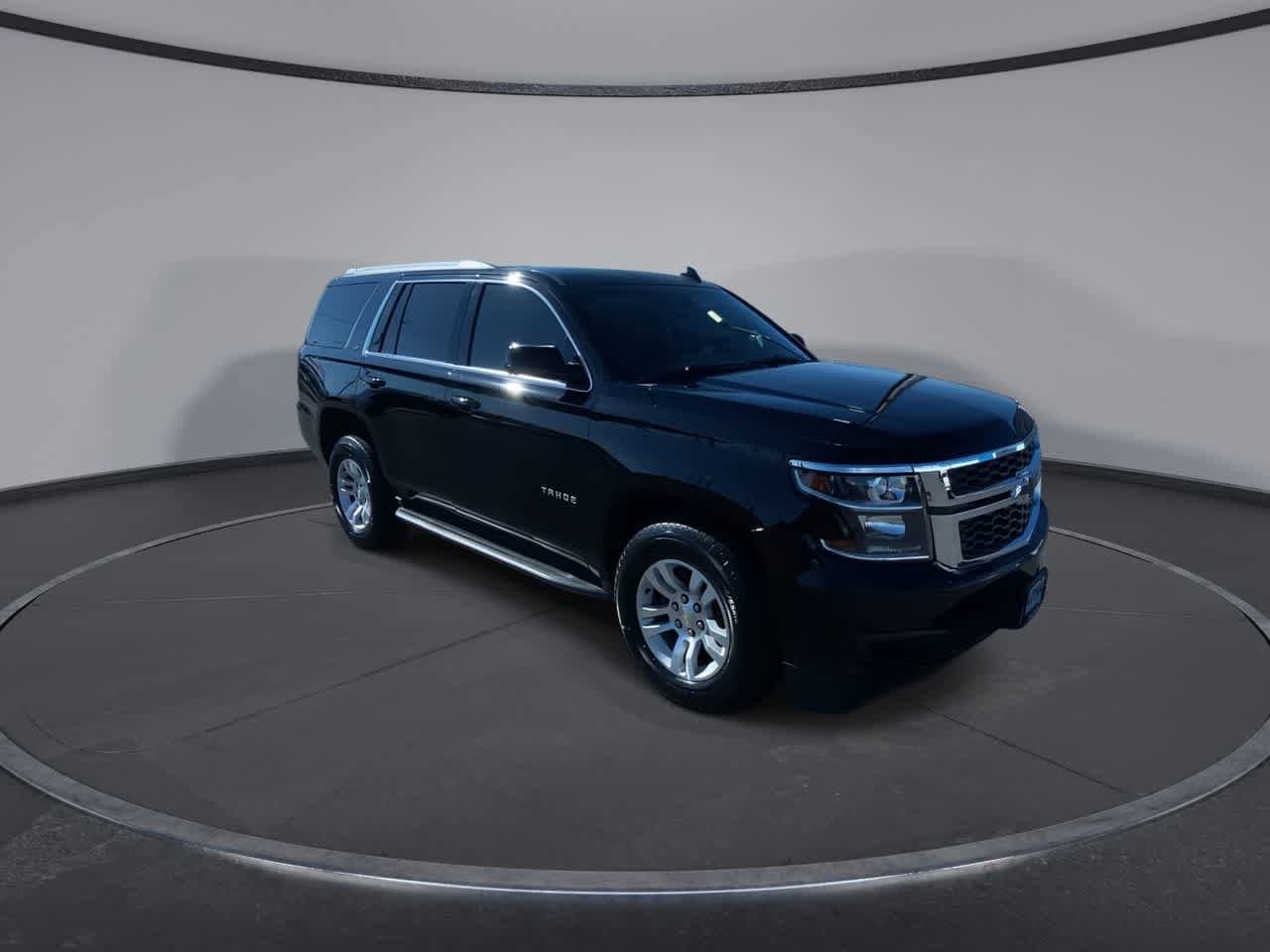 Used 2017 Chevrolet Tahoe LT with VIN 1GNSKBKC6HR137318 for sale in Medford, OR