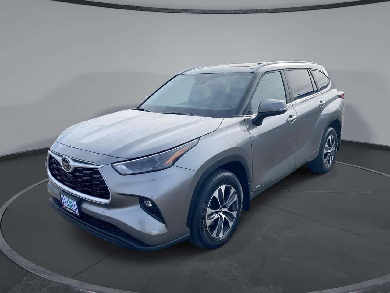 Thumbnail: 2025 Toyota Highlander - 1