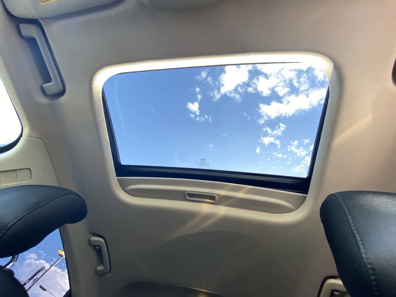 Thumbnail: 2014 Ford Fusion - 20