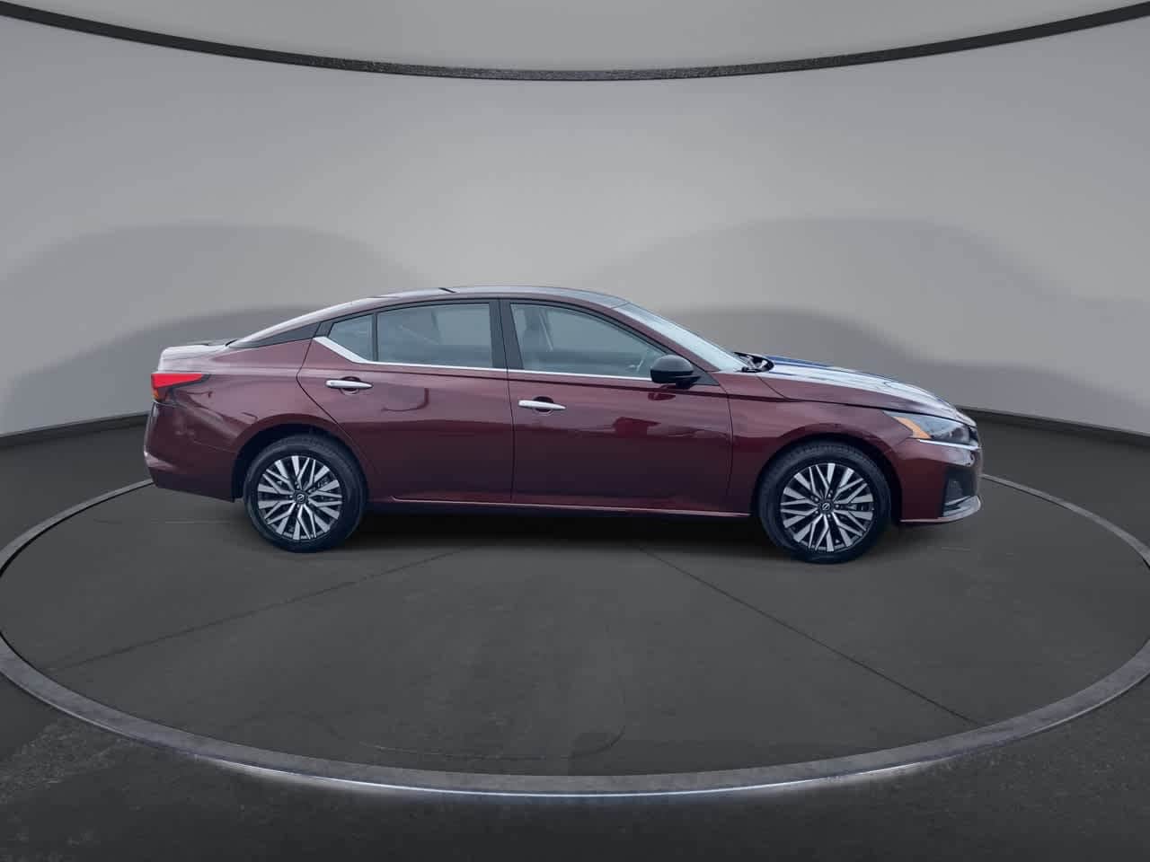 Thumbnail: 2025 Nissan Altima - 9