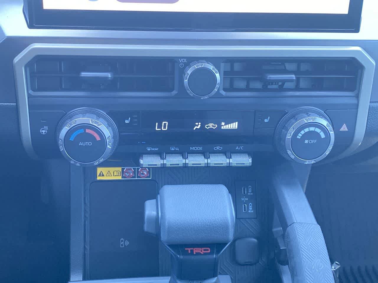 Thumbnail: 2024 Toyota Tacoma - 18