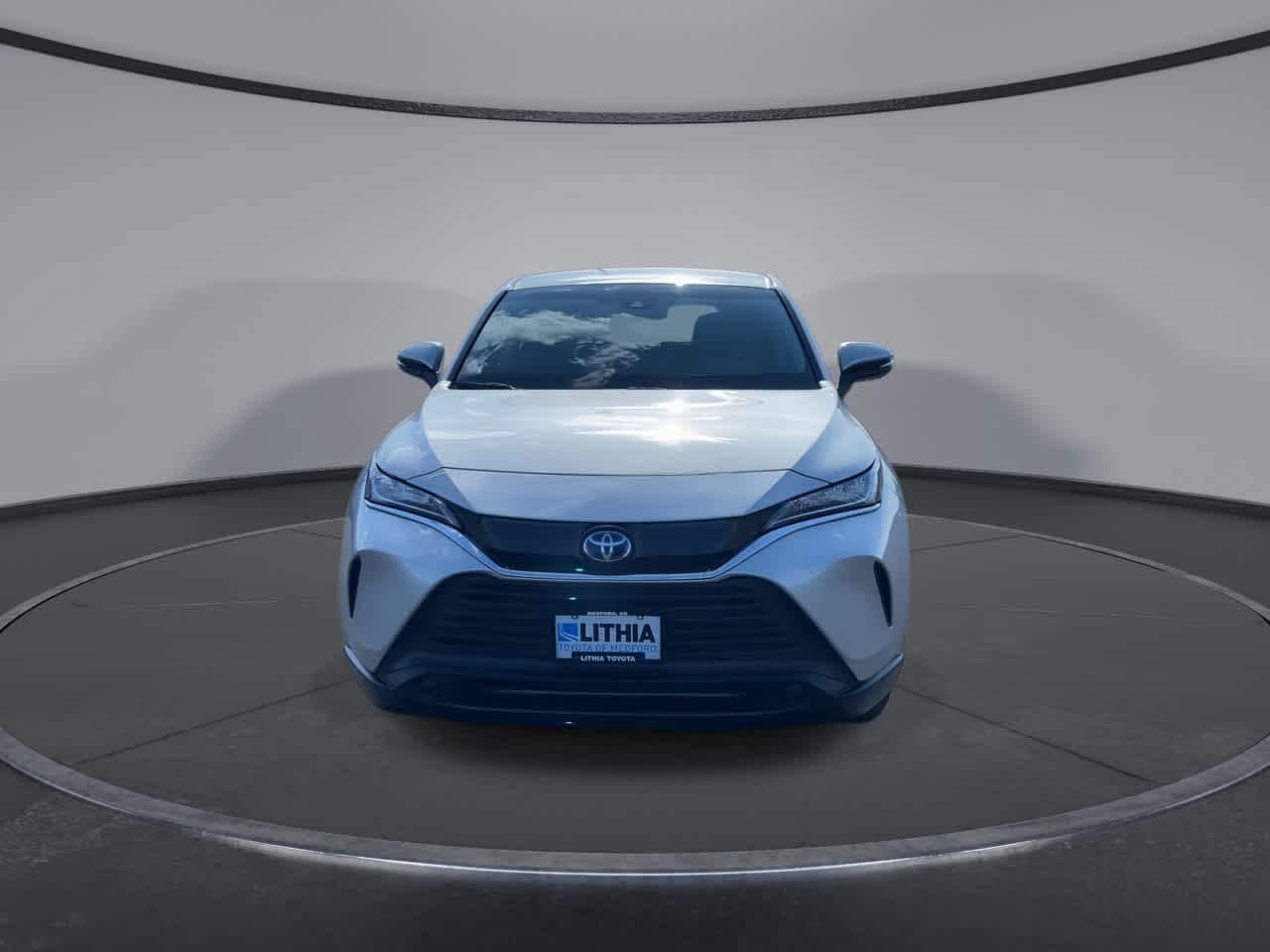Thumbnail: 2022 Toyota Venza - 3