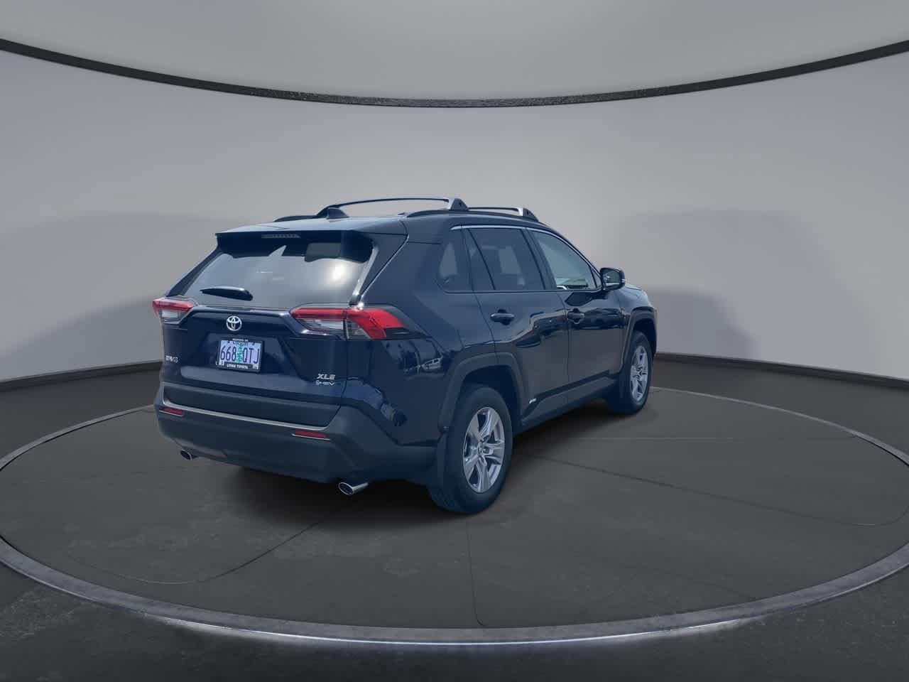 Thumbnail: 2025 Toyota RAV4 - 9