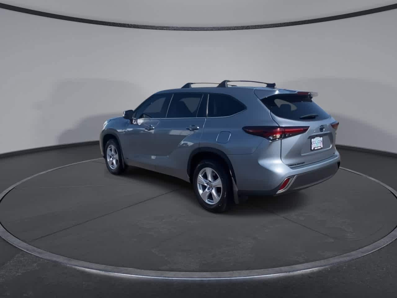 Thumbnail: 2024 Toyota Highlander - 6