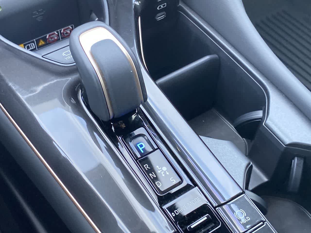 Thumbnail: 2025 Toyota Crown Signia - 19