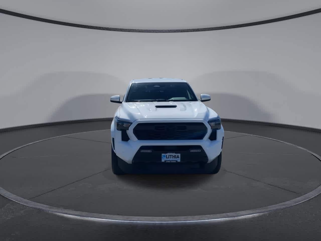 Thumbnail: 2024 Toyota Tacoma - 3