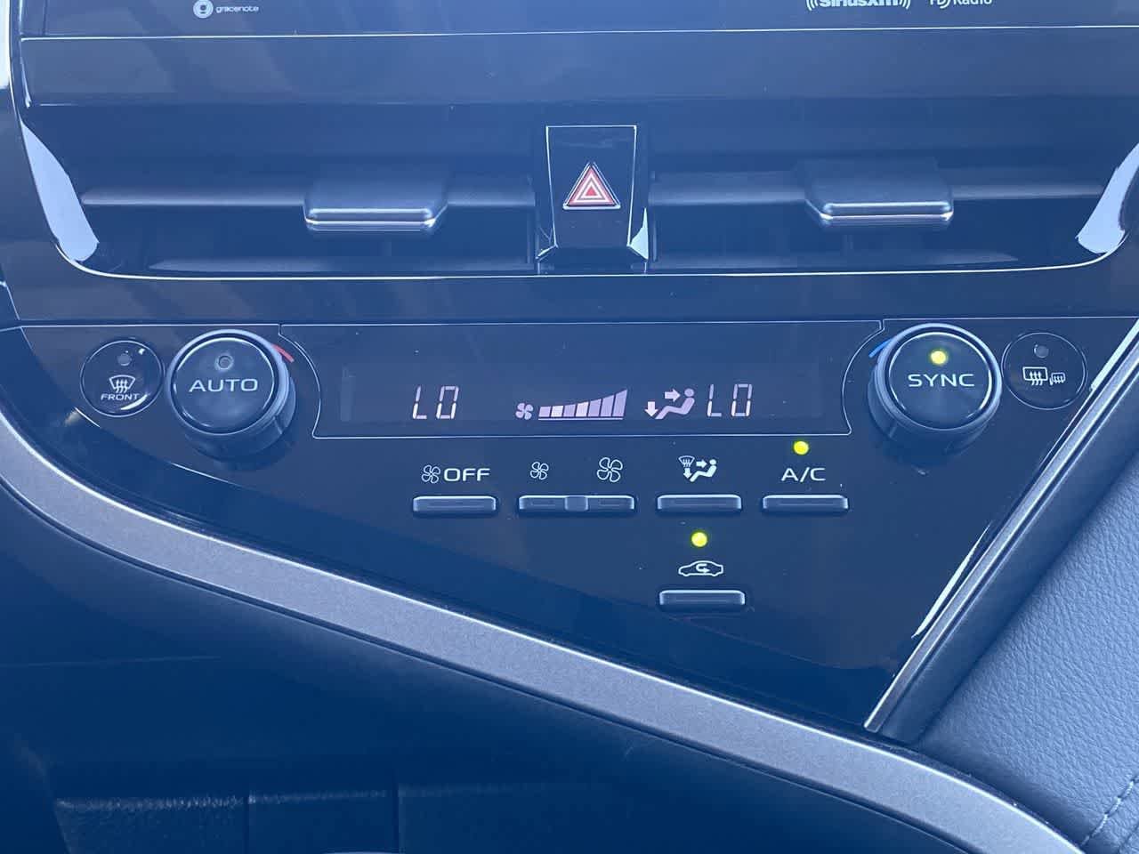 Thumbnail: 2024 Toyota Camry - 18